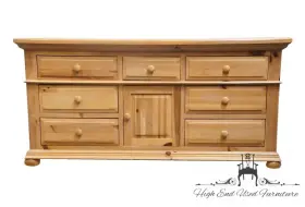 Broyhill 068-4660-30 Furniture Solid Knotty Pine Rustic Country Style 70 Triple Door Dre