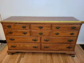 10-5323-211 Ethan Allen Heirloom Ten Drawer Triple Dresser Nutmeg Maple 65 Inch Wide