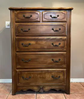 26-5304 Ethan Allen Country French Chest Of Drawers Six Drawer Dresser #236