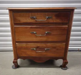 37-5436 Ethan Allen #37-5436 Maison Three Drawer Chest Item In #357 Rustique Finish
