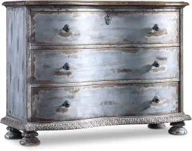 5851-85001 Hooker Furniture 49 Inch W 3 Drawer Hardwood Dresser - Blue 5851-85001 Hooker Furniture 49 Inch W 3 Drawer Hardwood Dresser - Blue