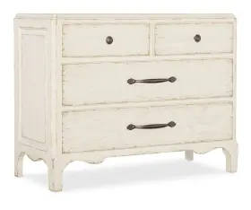 7050-90217-02 Hooker Furniture 7050-90217 Americana 46 Inch W 4 Drawer Oak Dresser - Daisy /