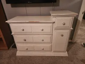 F07002-36 Legacy 4-drawer Dresser Vintage White Hardwood Model Kids