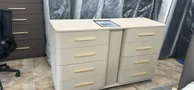 Pa1354u1sa18 Oaks Desgin Contemporary 8-drawer Dresser Cream White / Greige With Gold Hardware
