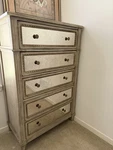 Hooker Furniture Sanctuary 5-DRAWER Chest In Pearl Essence 3023-90010. Fixed Price $1000.00.